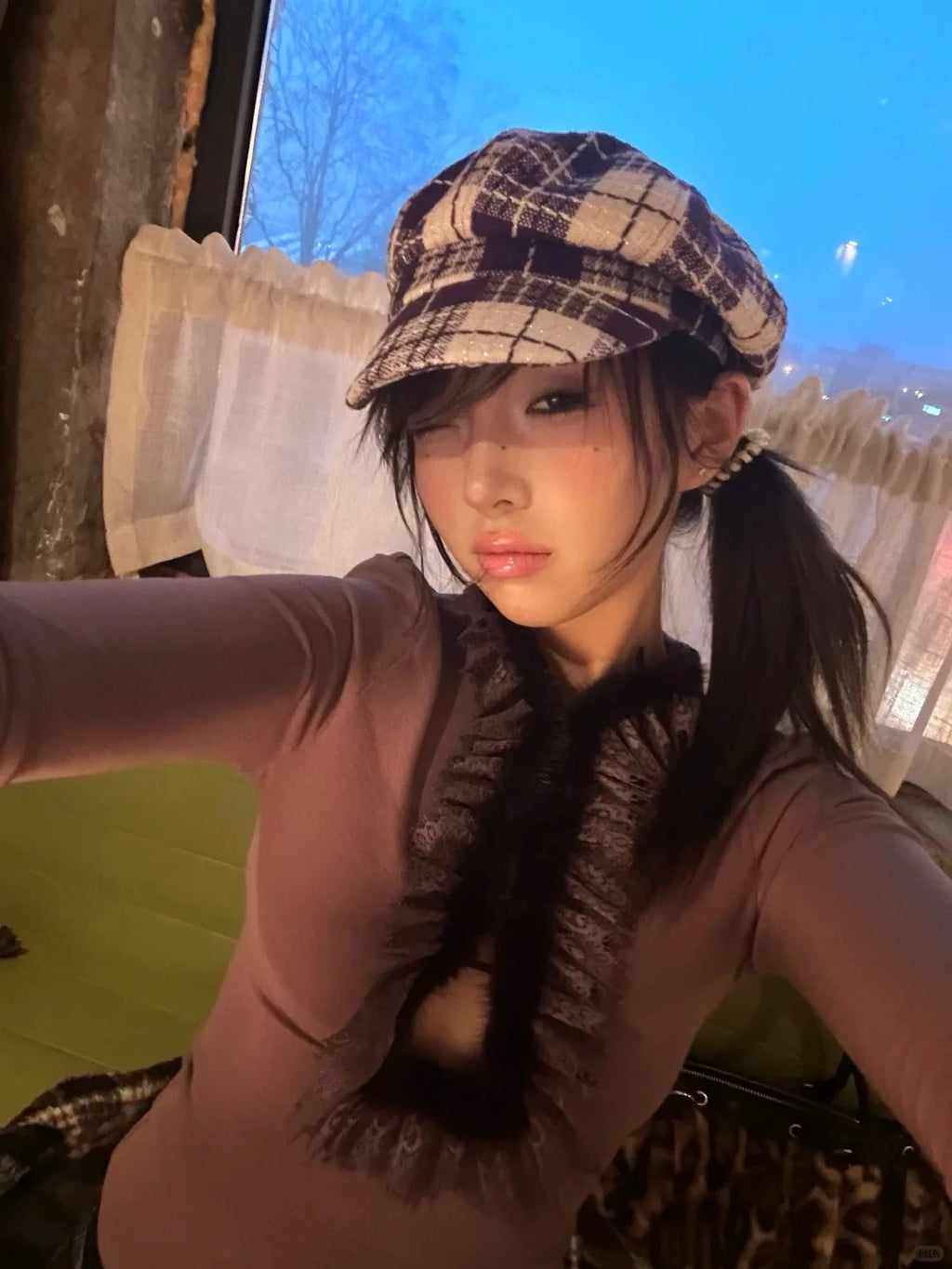 تي شيرت Genayooa Y2k Fairycore للسيدات بأكمام طويلة من قماش مرقع، تي شيرتات يابانية بنمط الجرونج الجمالي من العقد الأول من القرن الحادي والعشرين، تي شيرتات الشارع