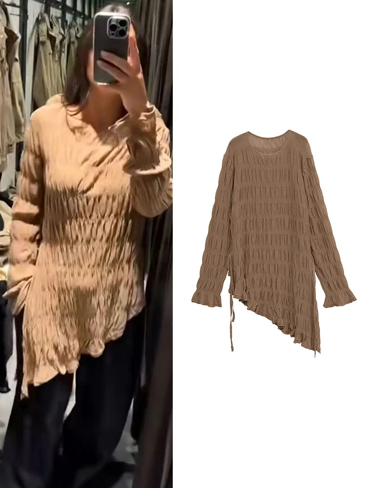 بلوزة نسائية جديدة غير رسمية موديل 2025، بأكمام طويلة وحاشية غير متماثلة، أنيقة، بتصميم مطوي سادة، بأكمام طويلة، منقسمة