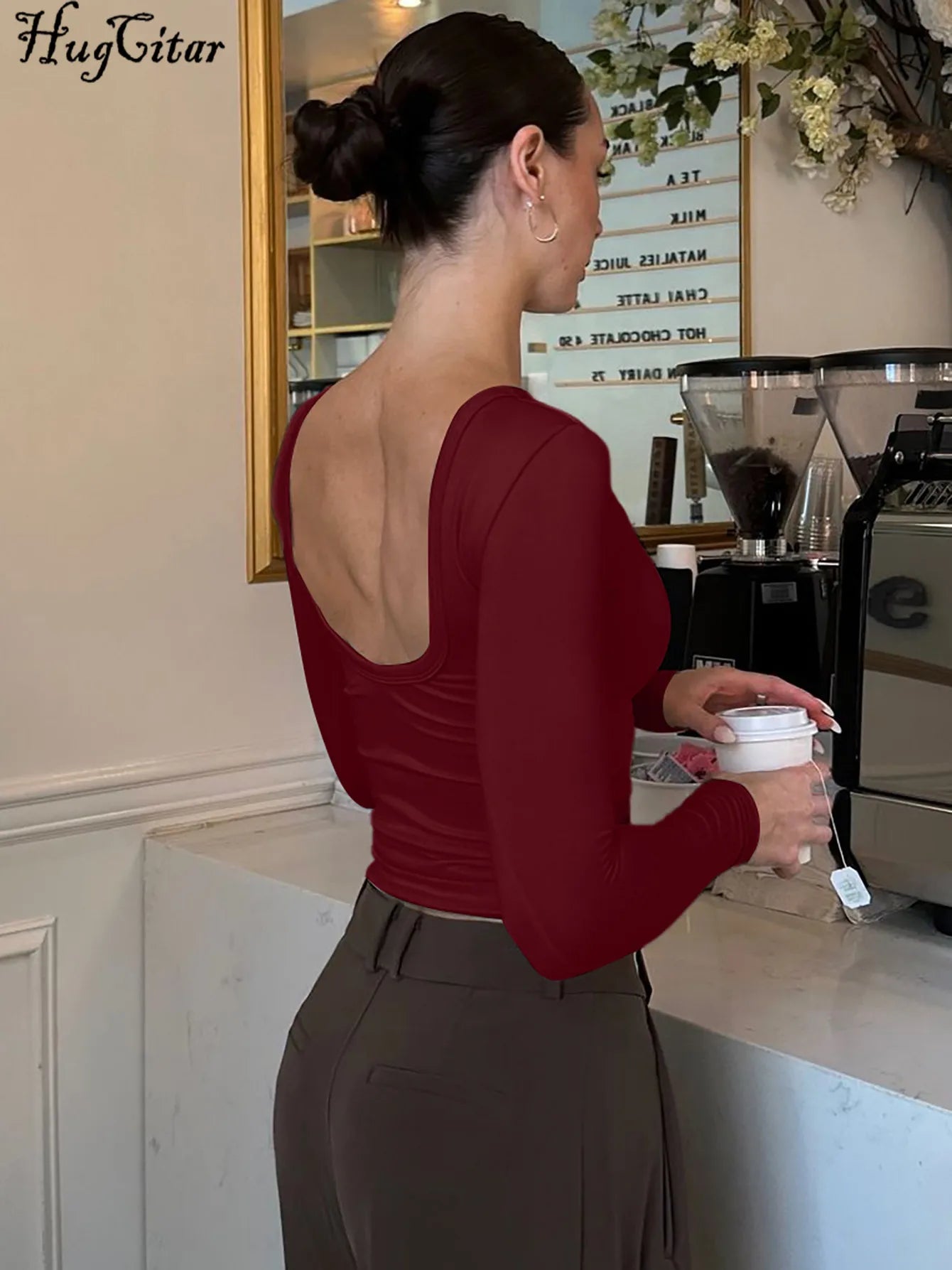 تيشيرت نسائي أنيق من Hugcitar، بياقة دائرية، بدون ظهر، بأكمام طويلة، بتصميم قصير وقصة ضيقة، مثالي لإطلالة خريفية أنيقة وعصرية، مناسبة للحفلات والمهرجانات والنوادي.