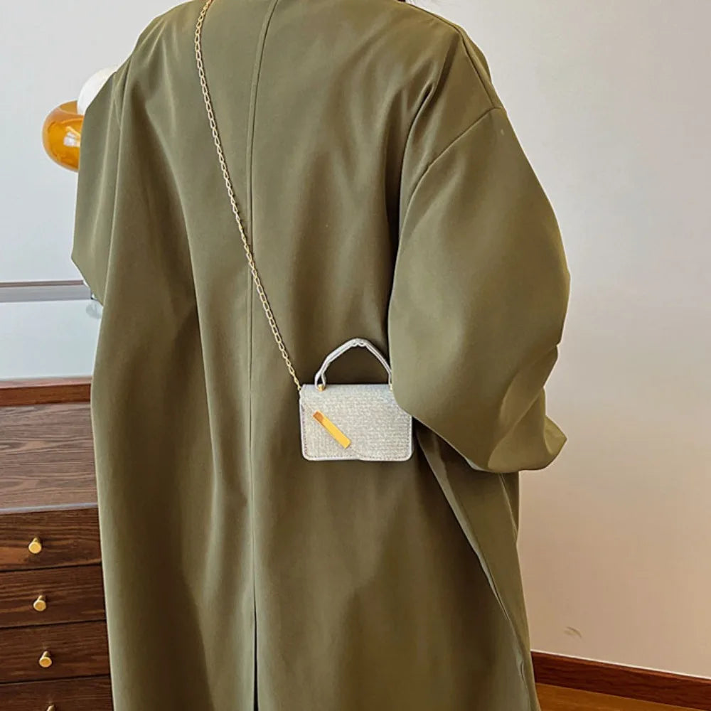 حقيبة كتف مربعة صغيرة عصرية على الطراز الكوري حقيبة يد لامعة حقيبة تنقل يومية حقيبة رسول عادية