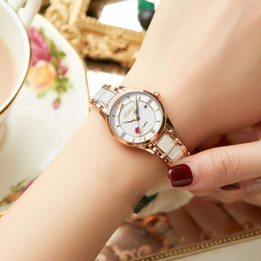 ساعة نسائية أنيقة، بمؤشر على شكل قلب، دائرية الشكل، مصنوعة من الفولاذ المقاوم للصدأ، تعمل بحركة كوارتز، مقاومة للماء، هدية مثالية.