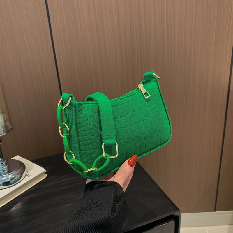 حقائب كتف من اللباد للنساء، تصميم حقيبة تحت الإبط للنساء، نسيج متطور، حقائب يد تحت الإبط، حقائب يد هلال، حقيبة سرج