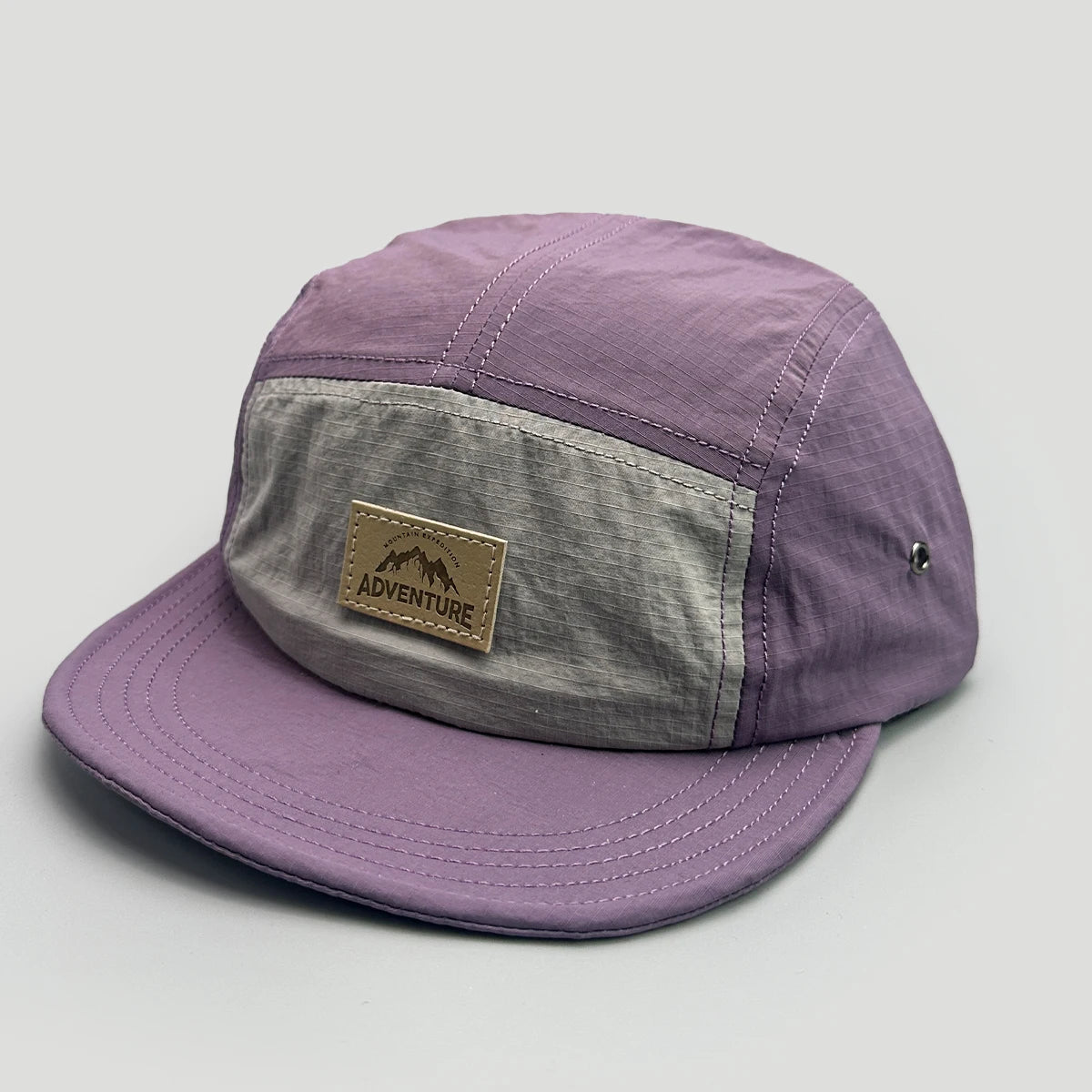 قبعات بيسبول للجنسين سريعة الجفاف، مناسبة للأنشطة الخارجية، مزينة بحروف، متعددة الاستخدامات، قصيرة الحافة، عصرية، واقية من الشمس، بألوان متداخلة، قابلة للتهوية، ذات قمة مدببة.