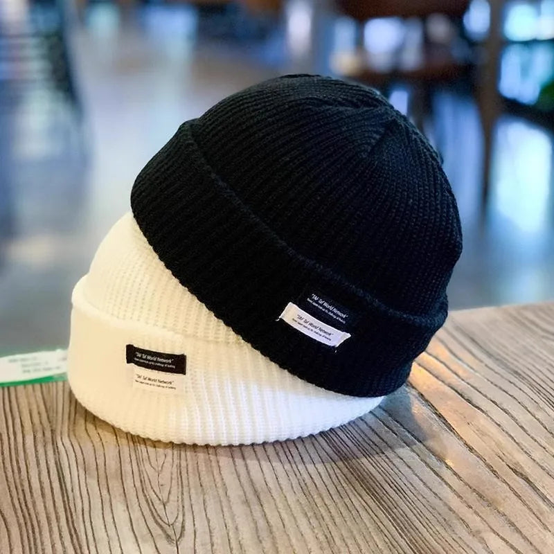 قبعة شتوية رجالية محبوكة بتصميم عصري أنيق، مناسبة لأجواء الشارع، دافئة، على طراز اليوبي