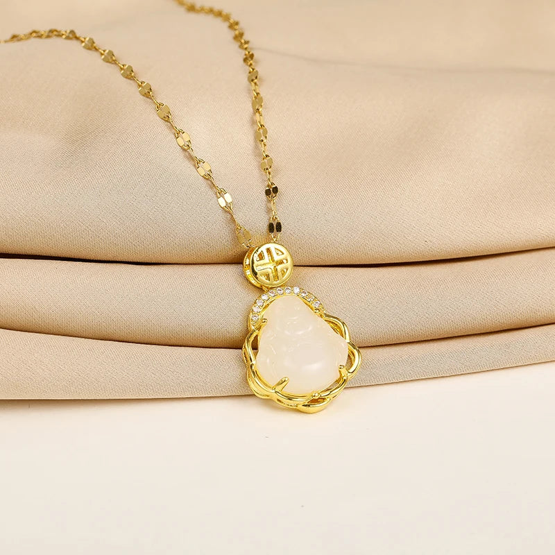 قلادة جديدة من الفولاذ المقاوم للصدأ مرصعة بالزركون الأخضر للنساء، بتصميم كلاسيكي عصري، سلسلة الترقوة النسائية