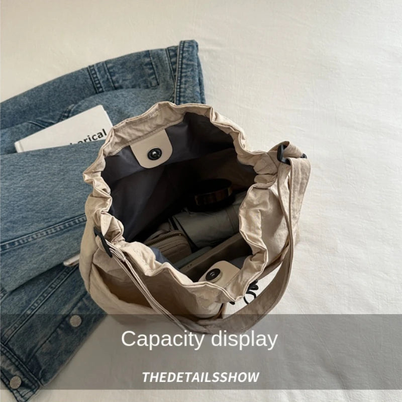 حقيبة كتف جديدة متعددة الاستخدامات ذات سعة كبيرة للنساء في الصيف، حقيبة كتف خفيفة الوزن شائعة، حقيبة يد بسيطة