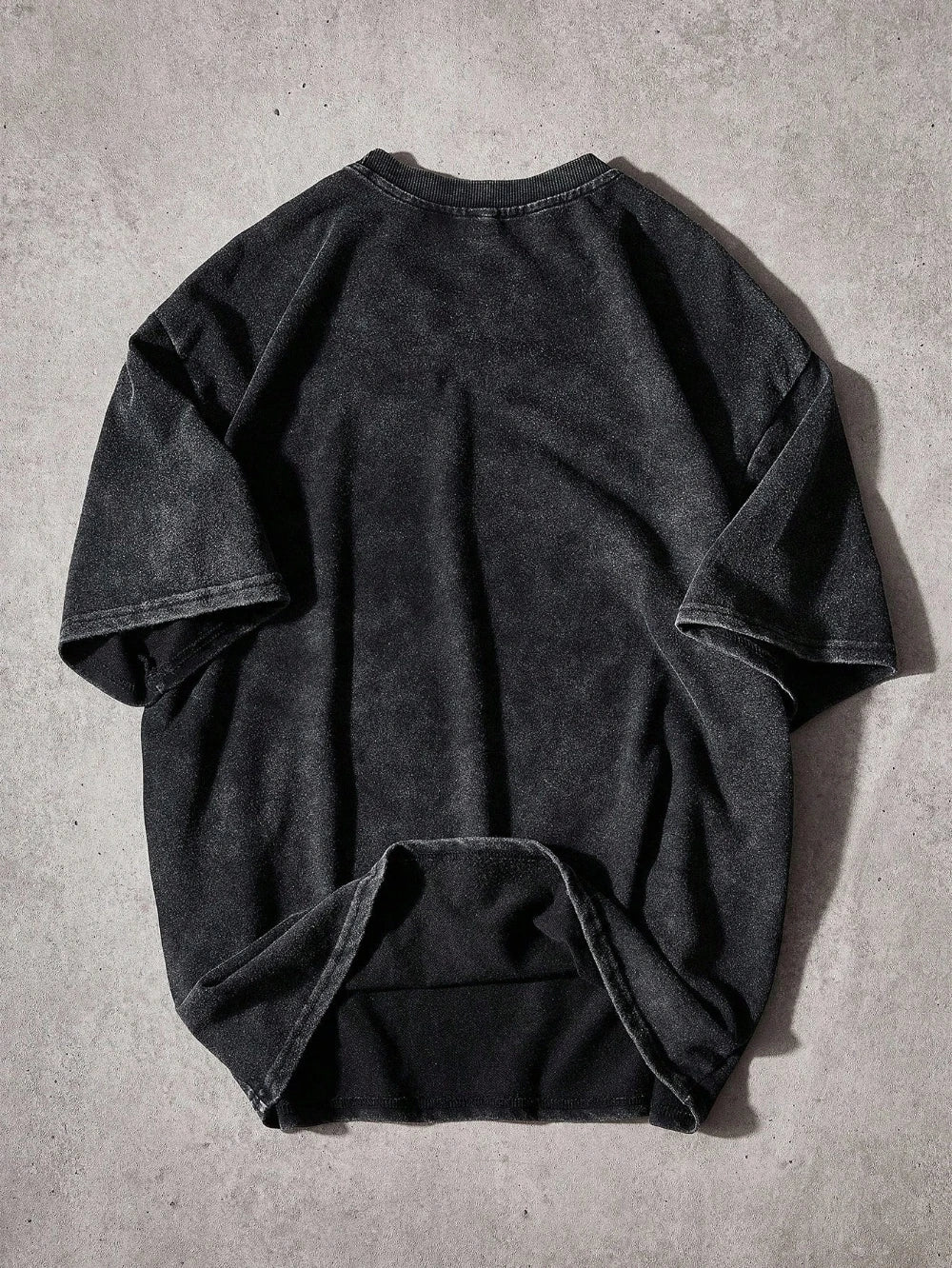 تي شيرت رجالي بنمط الشارع على نمط انستغرام، تي شيرت مغسول بطباعة حروف داكنة اللون، تي شيرت باهت على الطراز القوطي، تي شيرت مغسول بالحامض