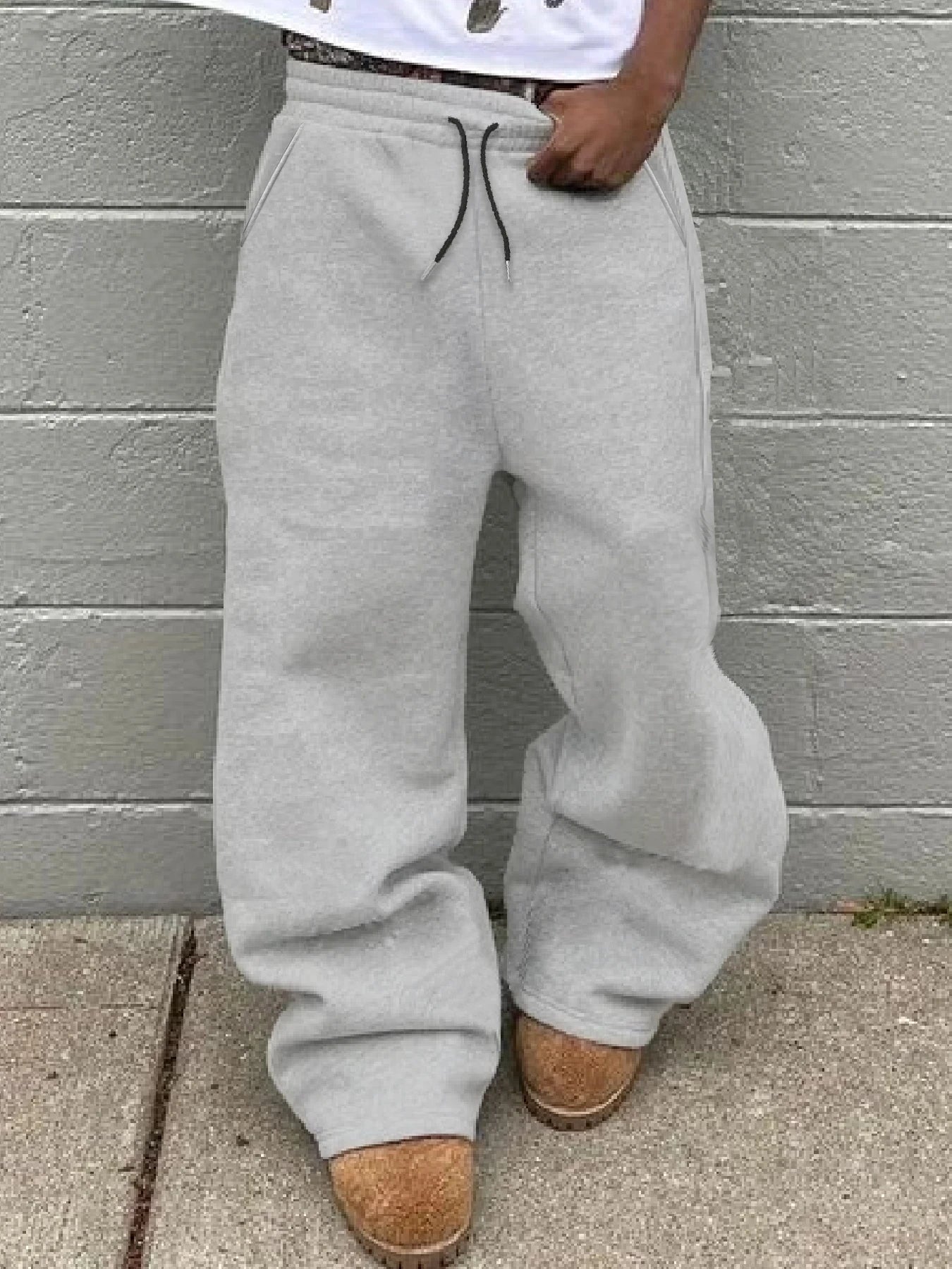 Solid color straight-leg sports pants, loose fit, unisex, casual street style, comfortable autumn and winter style pants men