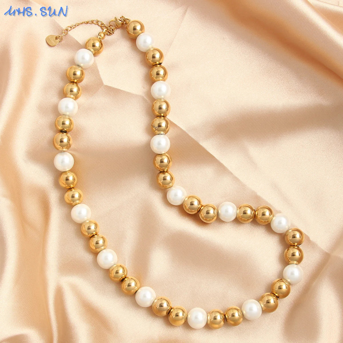 قلادة MHS.SUN العصرية المصنوعة من الفولاذ المقاوم للصدأ باللون الذهبي والمزينة بحبات اللؤلؤ 4/6/8/10 مم من الخرز المعدني مجوهرات قابلة للتعديل للنساء والرجال