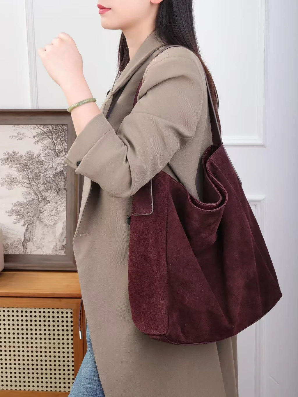 حقائب كتف نسائية من جلد البقر الناعم بتصميم فاخر من علامة تجارية عالية الجودة حقيبة كبيرة لحمل الأغراض في الخريف والشتاء