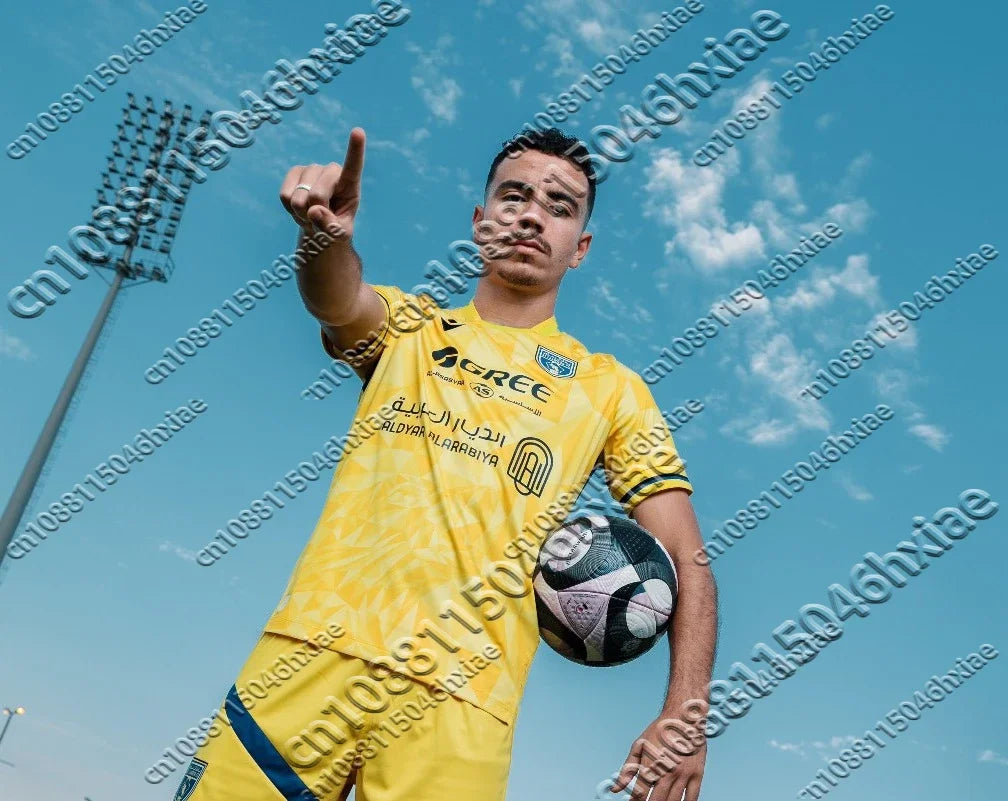 2025 Hot Selling Saudi Arabian Football Jerseys Men's Clothing Al Taawoun Jerseys Fashion Quick Drying Breathable Sportswear
