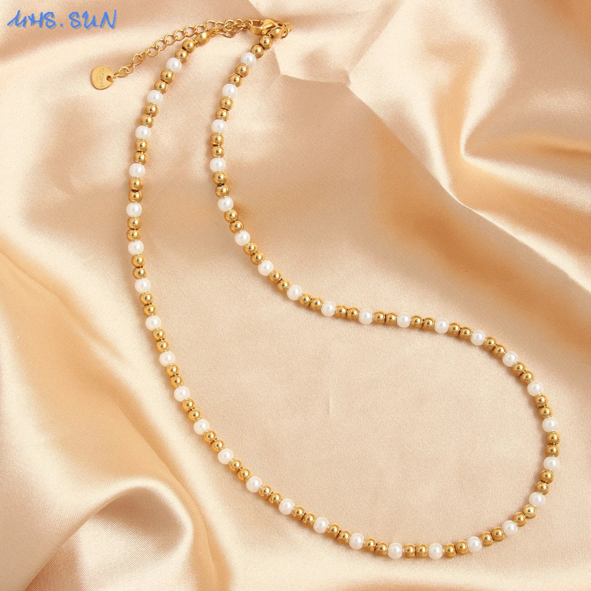 قلادة MHS.SUN العصرية المصنوعة من الفولاذ المقاوم للصدأ باللون الذهبي والمزينة بحبات اللؤلؤ 4/6/8/10 مم من الخرز المعدني مجوهرات قابلة للتعديل للنساء والرجال