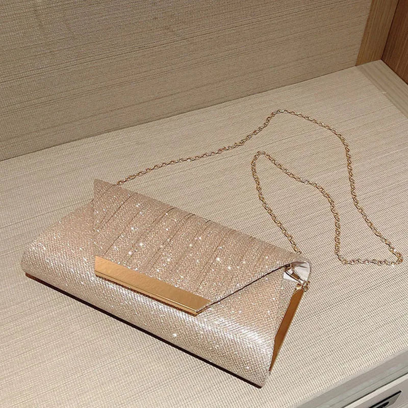 حقيبة يد نسائية لامعة ذهبية اللون، قابلة للطي، طويلة، أنيقة، مناسبة للنهار والمساء، مثالية لحفلات الزفاف والمناسبات الخاصة.