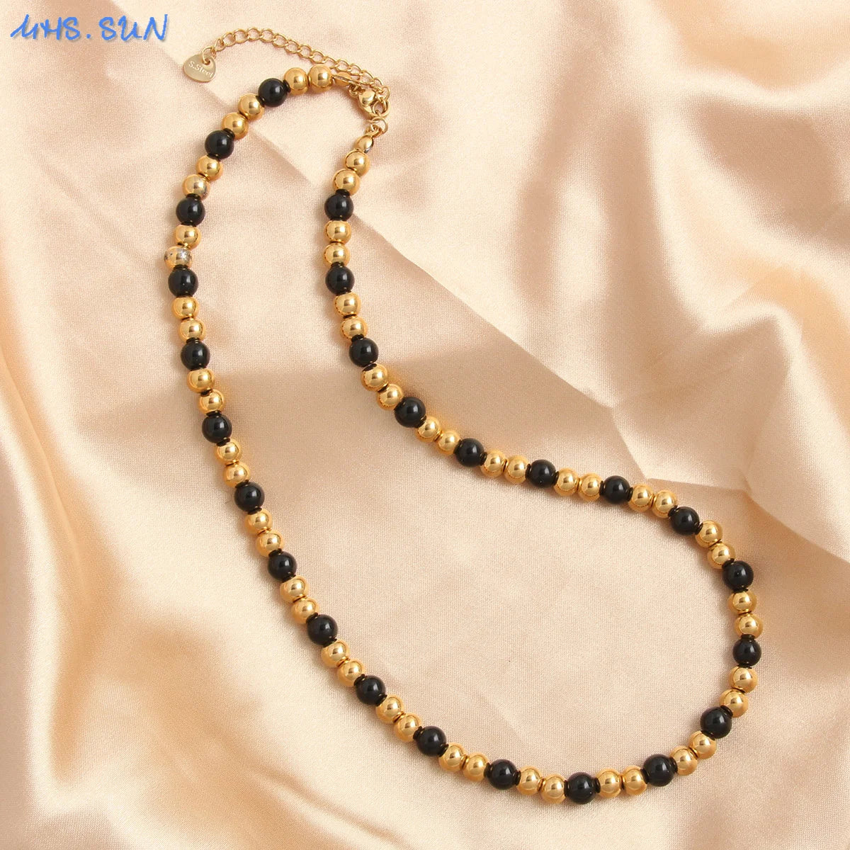 قلادة MHS.SUN العصرية المصنوعة من الفولاذ المقاوم للصدأ باللون الذهبي والمزينة بحبات اللؤلؤ 4/6/8/10 مم من الخرز المعدني مجوهرات قابلة للتعديل للنساء والرجال