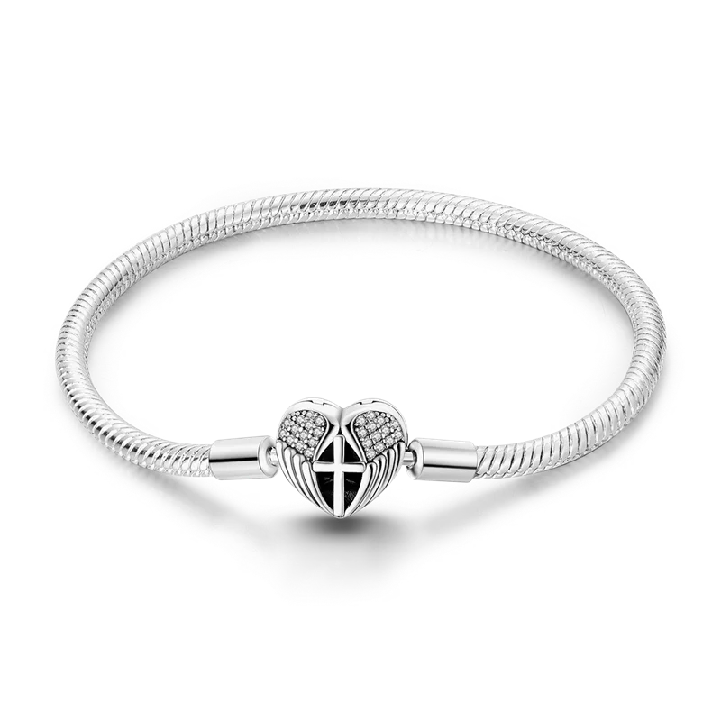 أساور من الفضة الإسترلينية عيار 925 بطول 17-20 سم على شكل فراشة على شكل ورقة البرسيم الأصلية تناسب خرز سحر DIY مجوهرات نسائية أنيقة