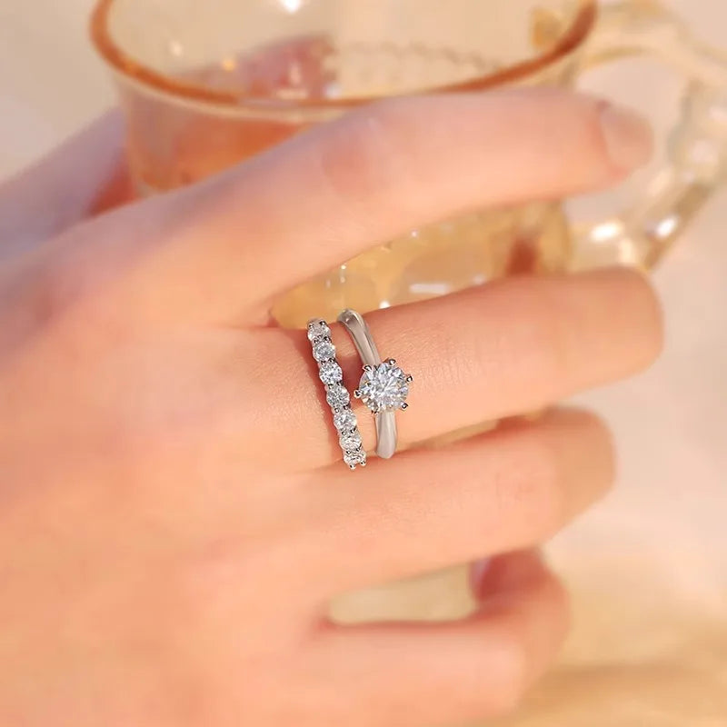 قلم اختبار الماس من مويسانيتي 0.7 قيراط 3 مم للنساء من الفضة الإسترليني 925 خاتم زفاف متطابق من الألماس قابل للتكديس هدية