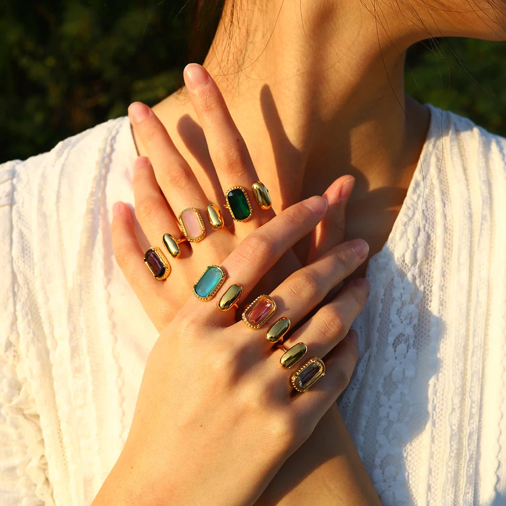خواتم فاخرة من الفولاذ المقاوم للصدأ مرصعة بالزركون الملون للنساء، بتصميم أنيق وعصري، مطلية بالذهب عيار 18 قيراطًا.