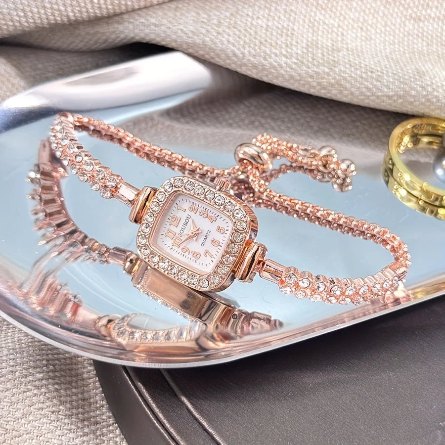 ساعة يد نسائية أنيقة مربعة الشكل، مزودة بمينا مرصع بأحجار الراين وسوار من سبيكة ذهبية اللون - ساعة يد كوارتز قابلة للتعديل للاستخدام اليومي