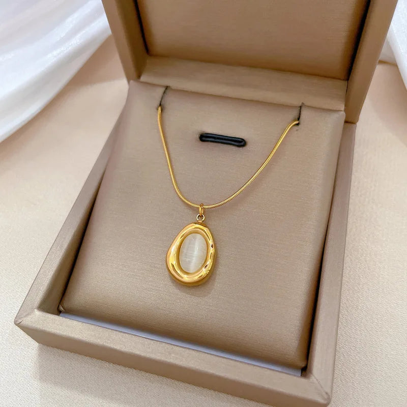 Luxury 18K Gold Plated Stainless Steel Oval Shape White Cat Eye Opal Stone Pendant Necklace Fashion Jewelry