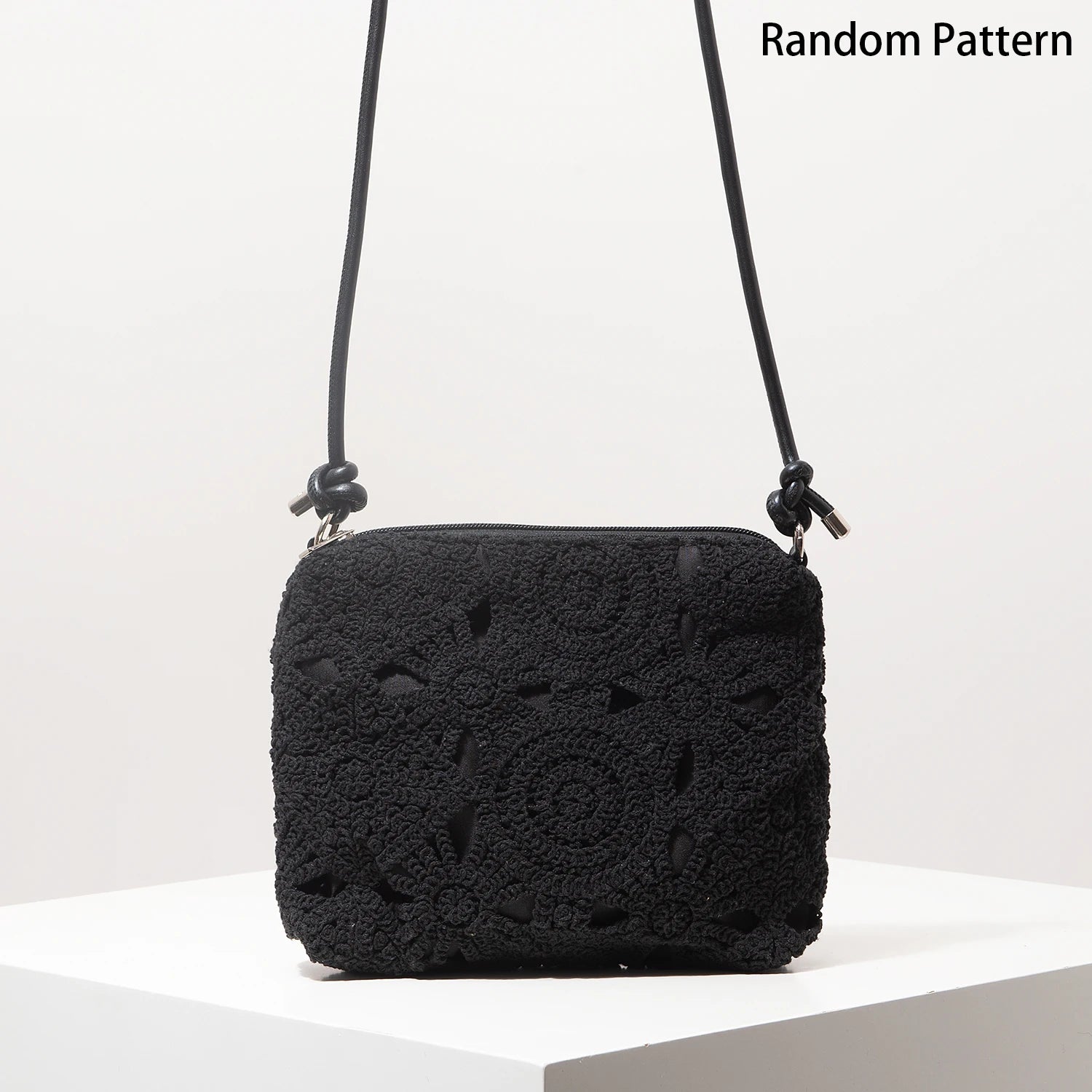 حقيبة منسوجة مجوفة منقوشة، حقائب شاطئ بوهو، حقيبة كروس أنيقة للسيدات، ملابس عطلات نسائية، مستلزمات السفر الأساسية