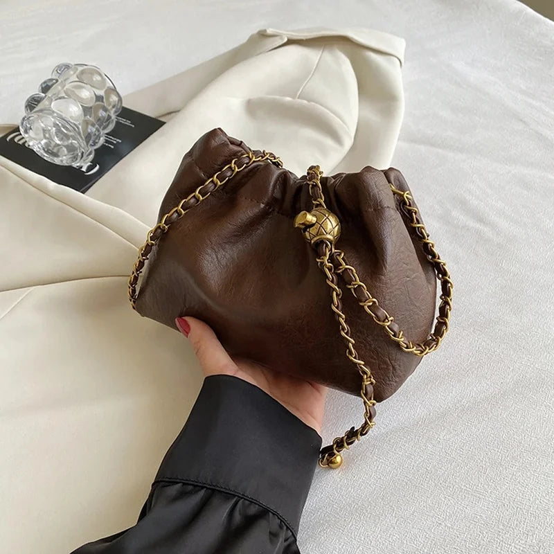 حقيبة كتف نسائية بسلسلة متعددة الاستخدامات، حقيبة كروس بودي، حقيبة هوبو كاجوال مطوية، حقيبة كتف، حقيبة أنيقة للفتيات