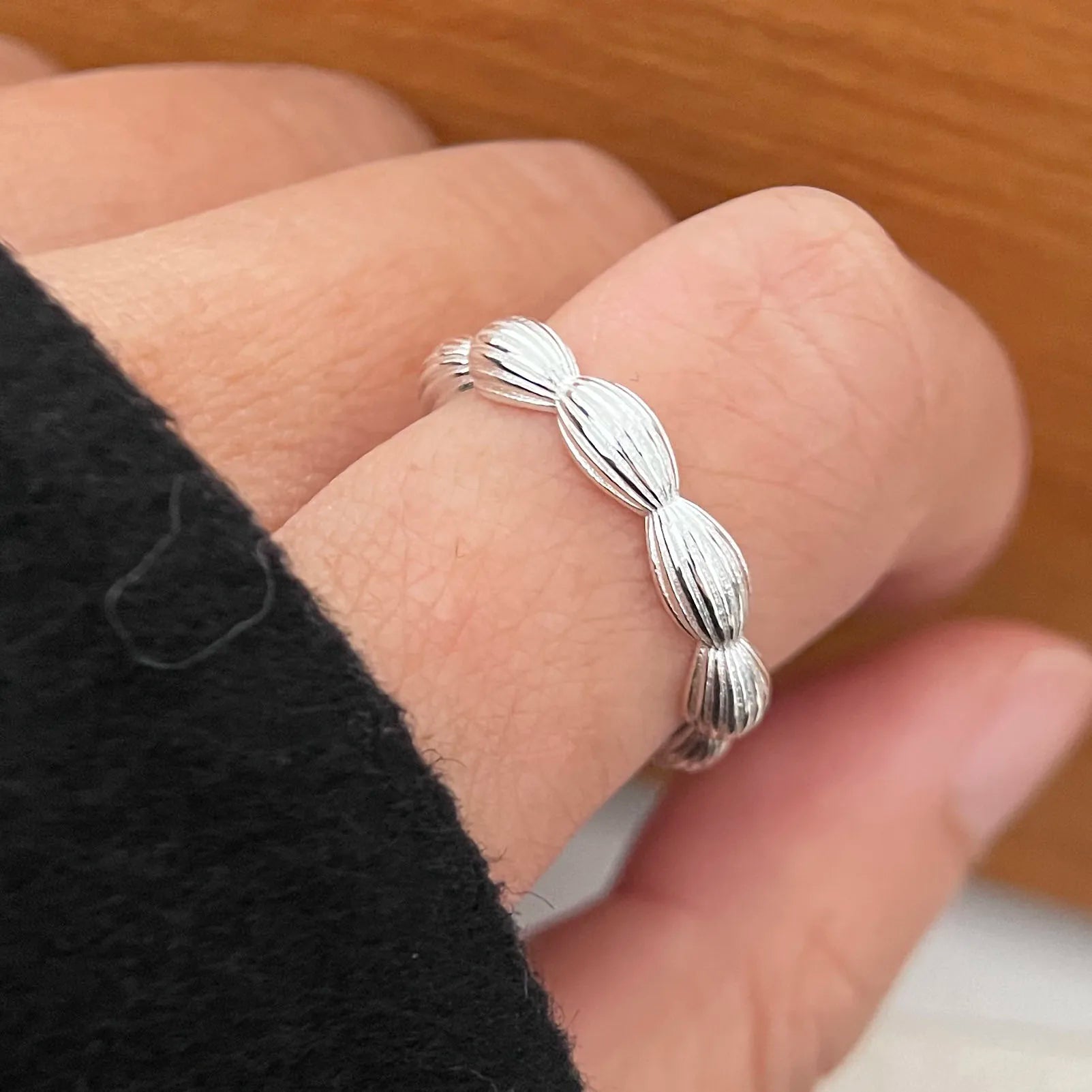 خواتم من الفضة الإسترليني عيار 925 للنساء والأزواج، بتصميم بسيط مصنوع يدويًا، لون أزرق، هدية مثالية للحفلات، تمنع الحساسية.