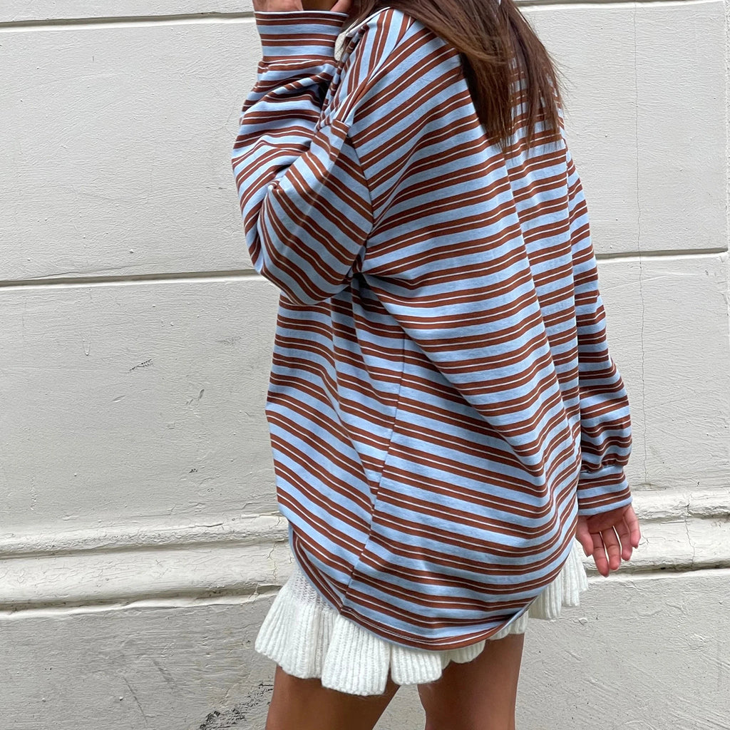 تيشيرت نسائي جديد بأكمام طويلة وياقة مطوية مخططة، مناسب لفصل الخريف، ملابس عصرية للاستخدام اليومي، متوفر الآن بمقاسات SML