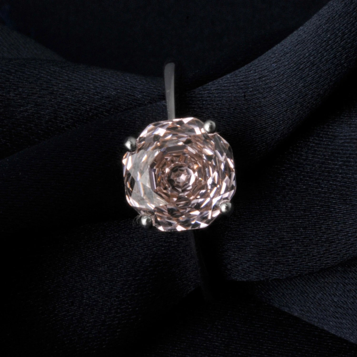 خاتم سوليتير من الفضة الإسترليني عيار 925 مرصع بحجر مورغانيت وردي مكعب الشكل بقطع الوردة عيار 2 قيراط، هدية مجوهرات للنساء