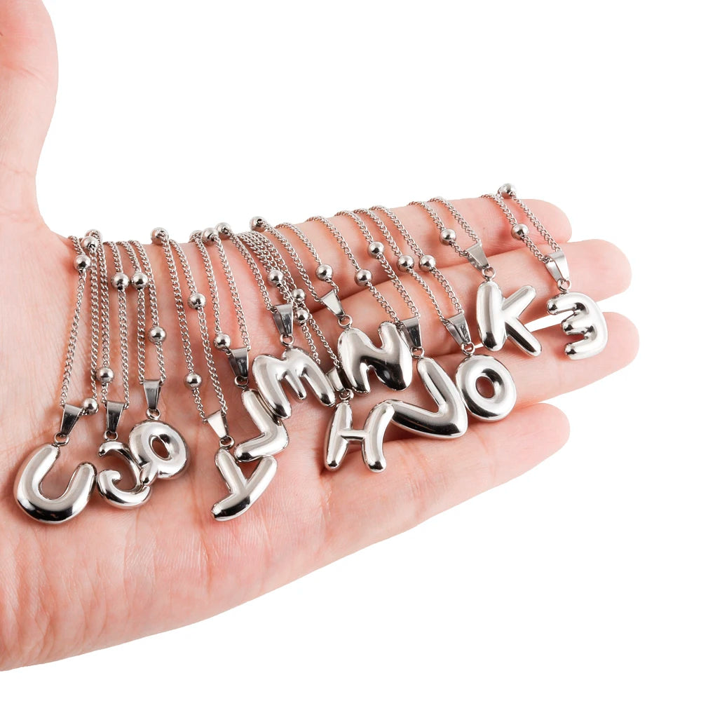 قلادة لطيفة على شكل بالونات من الفولاذ المقاوم للصدأ على شكل حرف AZ الأولي للنساء والرجال، قلادة مجوهرات بسلاسل من الخرز بطول 40+5 سم