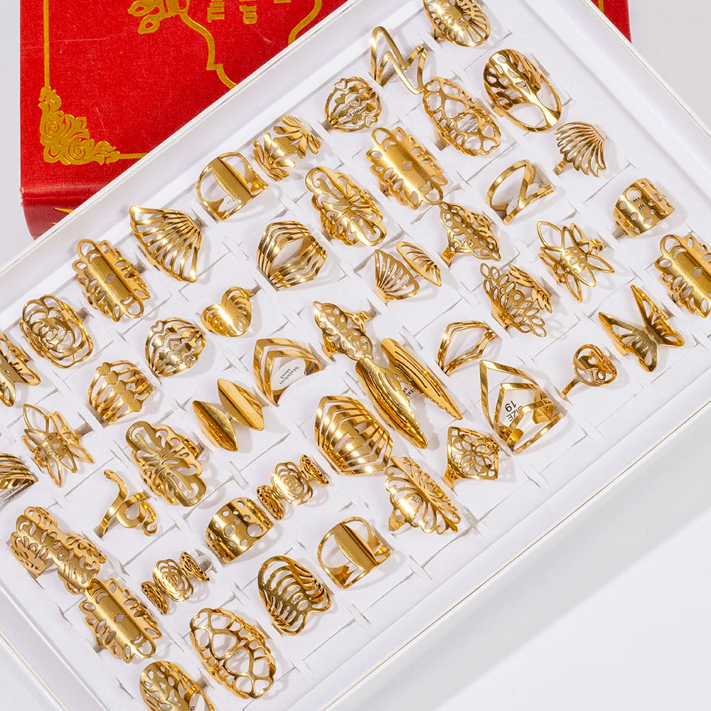 مجموعة من 20 قطعة من خواتم المجوهرات النسائية الأنيقة المصنوعة من الفولاذ المقاوم للصدأ، بأحجام كبيرة وصغيرة، بتصميمات مجوفة على شكل قلب وزهرة الحب، مثالية كهدية للحفلات.