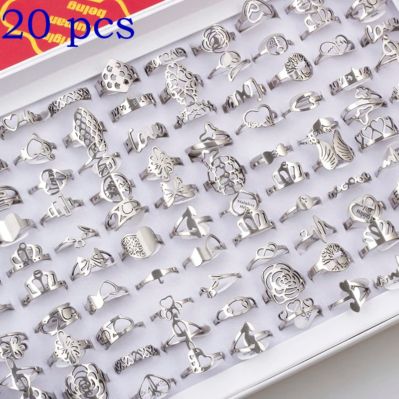 مجموعة من 20 قطعة من خواتم المجوهرات النسائية الأنيقة المصنوعة من الفولاذ المقاوم للصدأ، بأحجام كبيرة وصغيرة، بتصميمات مجوفة على شكل قلب وزهرة الحب، مثالية كهدية للحفلات.