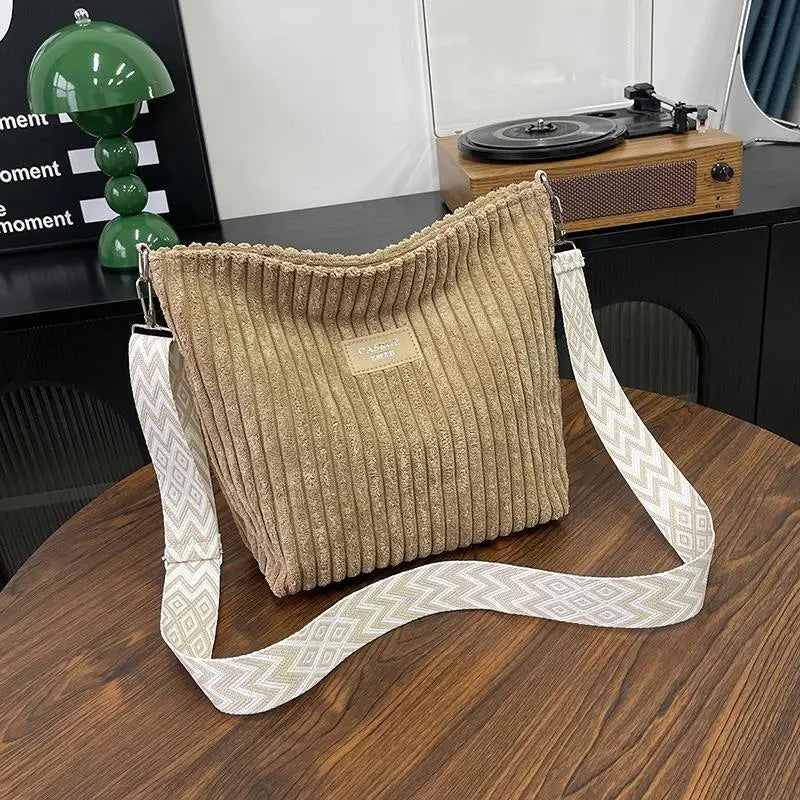 Casual Corduroy Crossbody Bag Large Capacity Commuter Women's Tote Bag Simple Fashion Single Shoulder Bag