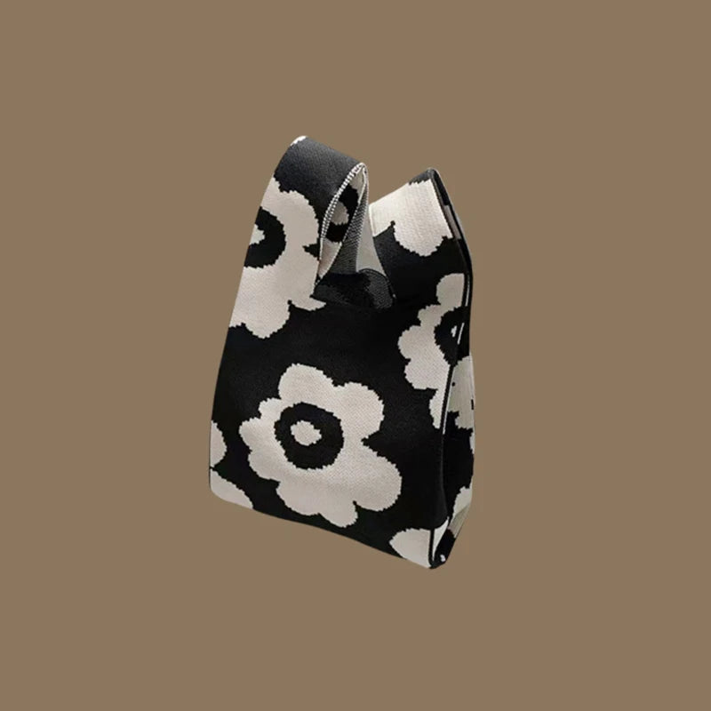 حقائب يد نسائية أنيقة مصنوعة يدويًا محبوكة، حقيبة معصم صغيرة بعقدة، حقيبة تسوق كورية كاجوال قابلة لإعادة الاستخدام