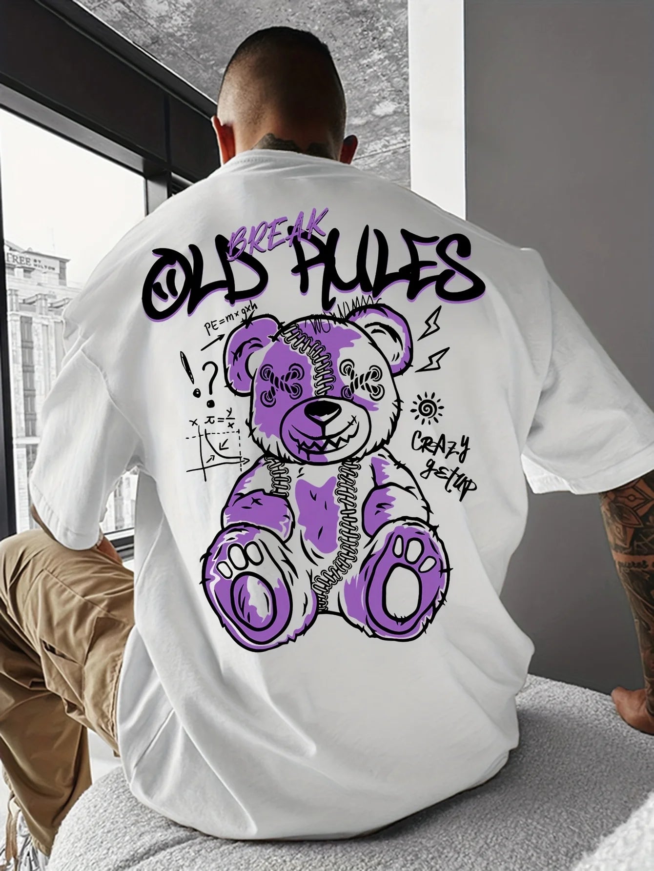 تيشيرت رجالي صيفي جديد رائج للغاية، مطبوع عليه حروف على شكل دب تيدي، مريح وجيد التهوية، برقبة دائرية، مناسب للارتداء في الهواء الطلق، بتصميم عصري أنيق.