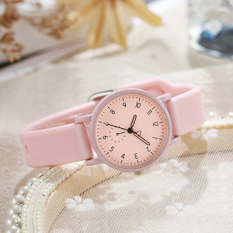 ساعة نسائية أنيقة وبسيطة تعمل بالكوارتز، ساعة رياضية للطلاب