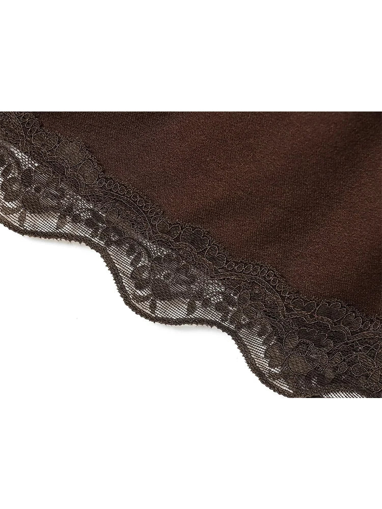 تي شيرت نسائي جديد من TFMLN 2026 ربيعي بأكمام طويلة وحاشية غير متماثلة ورقبة قارب وقمصان علوية كاجوال ضيقة للسيدات ملابس الشارع