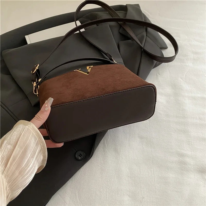 حقيبة يد نسائية صغيرة أنيقة من جلد الغزال الصناعي، حقيبة تسوق من جلد الغزال الصناعي، حقيبة يد مزينة بإبزيم قفل معدني، حقيبة كتف، حقيبة كروس بودي