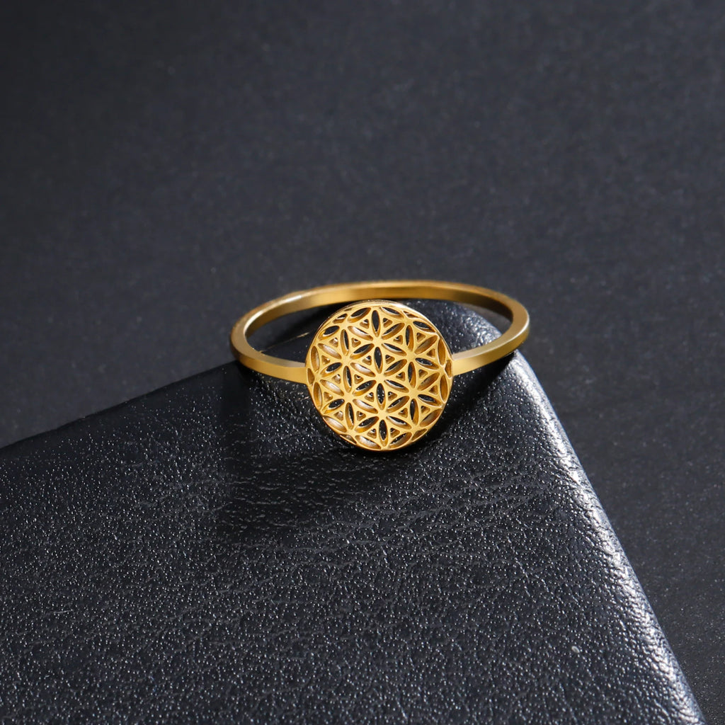 Skyrim Women Flower of Life Ring Sacred Geometry Stainless Steel Rings Vintage Amulet Jewelry Birthday Gift New In Wholesale