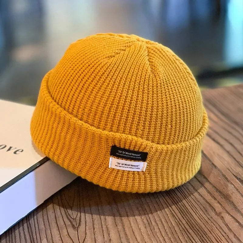 قبعة شتوية رجالية محبوكة بتصميم عصري أنيق، مناسبة لأجواء الشارع، دافئة، على طراز اليوبي