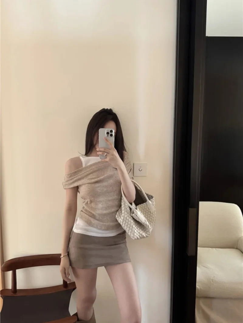 تي شيرت نسائي جديد من ETJ 2025، مكون من قطعتين مثيرتين مكشوفتي الكتفين بأكمام قصيرة، مزين بقطع ملونة ومرقعة