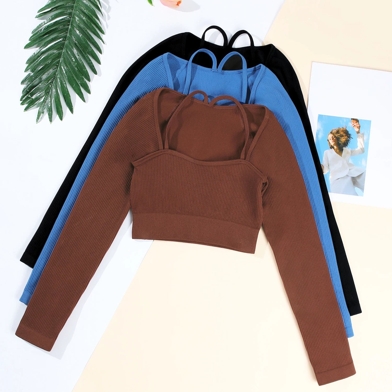 1/3 قطعة نسائية بخيوط لولبية وأكمام طويلة وقميص قصير للجري واللياقة البدنية وقميص رياضي مناسب لليوجا وقمصان كاجوال