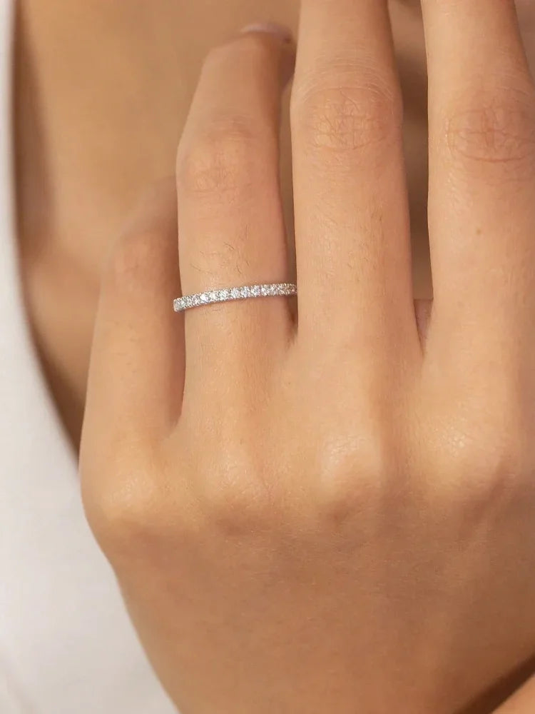 خاتم فضة إسترليني عيار 925 فاخر وأنيق مرصع بالكامل بالزركون، متوفر بأحجام 1.4 مم، 1.6 مم، و1.8 مم، مناسب للنساء لحفلات الخطوبة والزفاف، مجوهرات راقية عالية الجودة