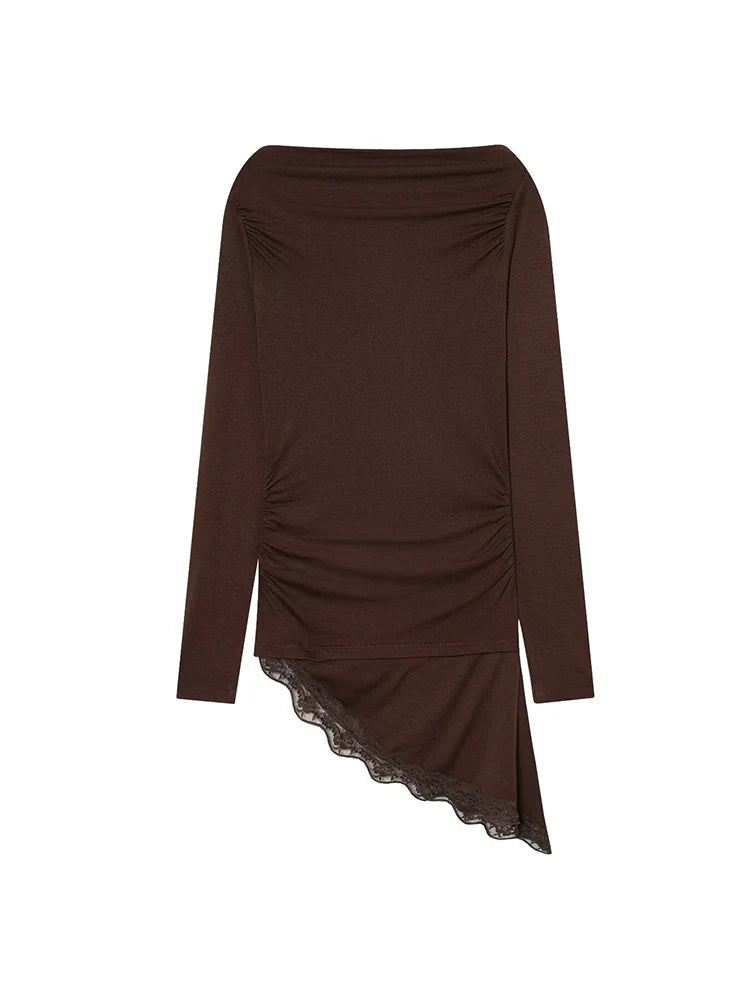 تي شيرت نسائي جديد من TFMLN 2026 ربيعي بأكمام طويلة وحاشية غير متماثلة ورقبة قارب وقمصان علوية كاجوال ضيقة للسيدات ملابس الشارع