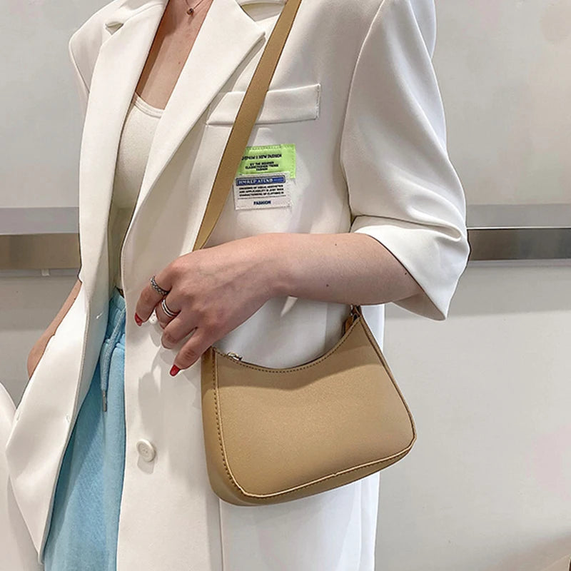 حقيبة كتف أنيقة بلون واحد للنساء من جلد البولي يوريثان حقيبة يد تحت الإبط حقيبة يومية غير رسمية حقيبة تسوق للفتيات