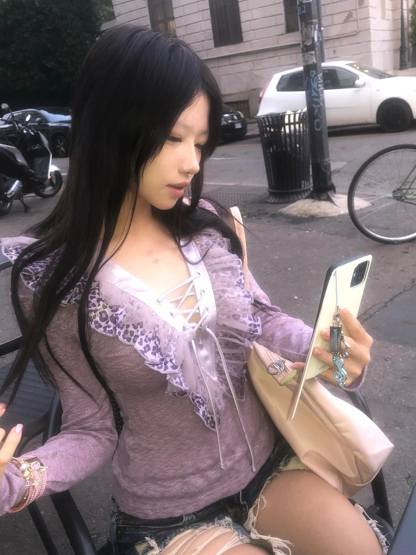 تي شيرت نسائي من Tonngirls Aesthetic 2000s، بلوزات مزينة بنقشة جلد الفهد، مزينة بكشكشة زهرية، بلوفر محبوك من Fairycore، بتصميم ياباني من E-girl