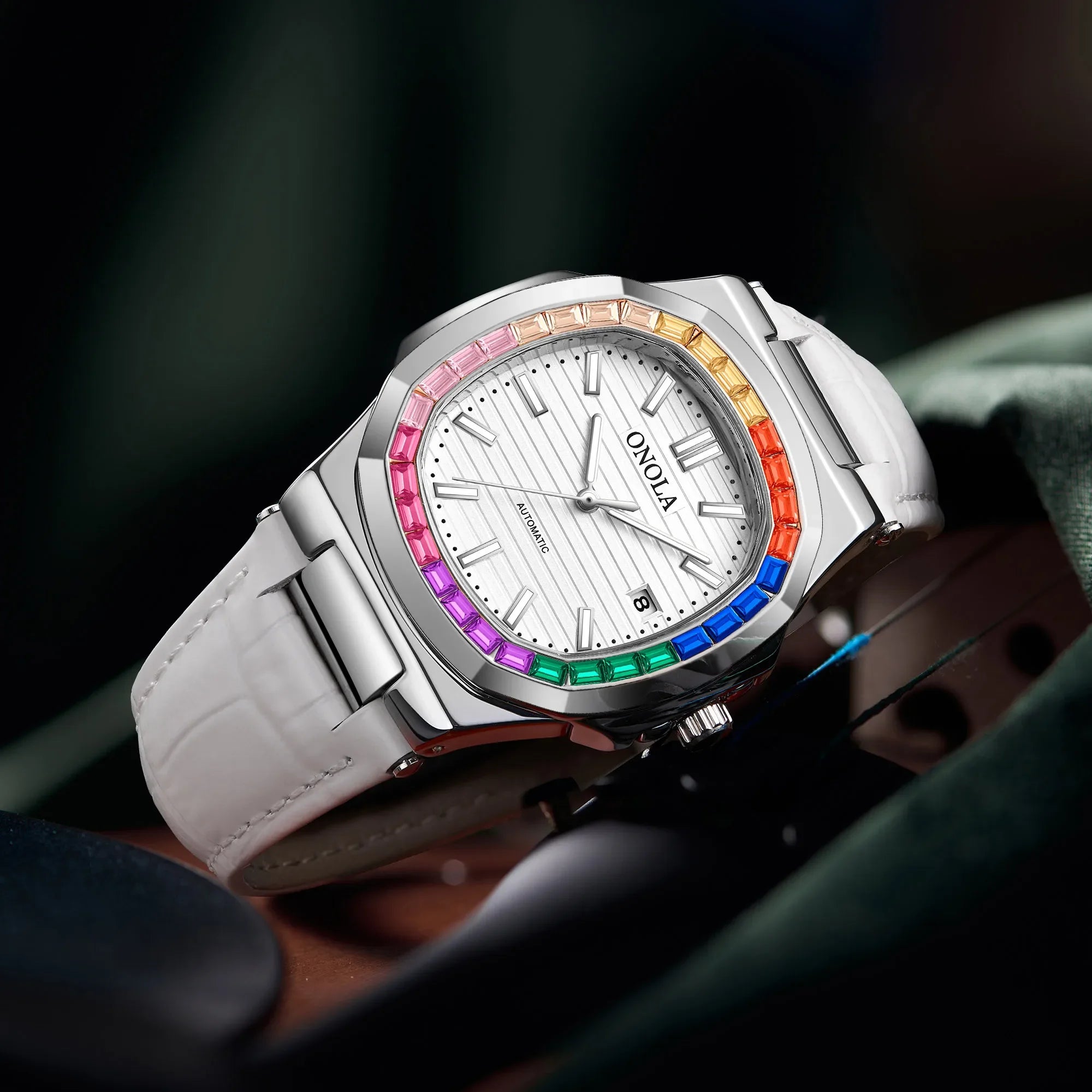 ساعة يد ONOLA للرجال والنساء ميكانيكية أوتوماتيكية بالكامل مرصعة بالألماس الملون، مصنوعة من الجلد المقاوم للماء