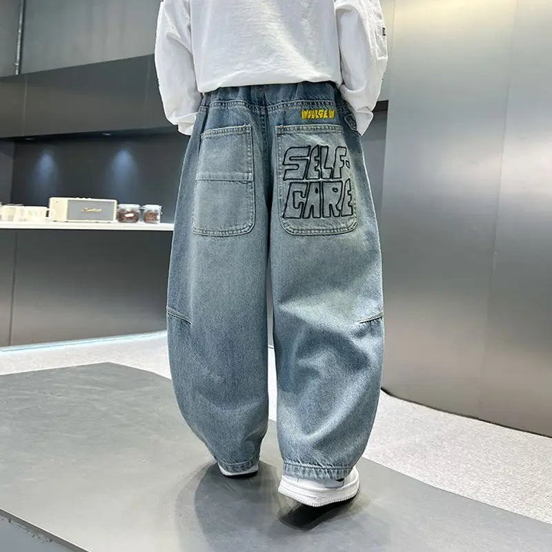 Boys' jeans in spring and autumn, mid to large children's casual pants, handsome and versatile, boys' pants, street style