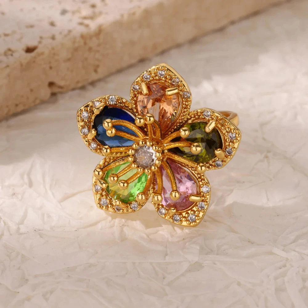 خاتم فاخر من الفولاذ المقاوم للصدأ مطلي بالذهب، مرصع بأحجار الزركون الكريستالية الملونة على شكل قلب، خاتم زفاف نسائي بوهيمي، هدية مثالية لعيد الميلاد