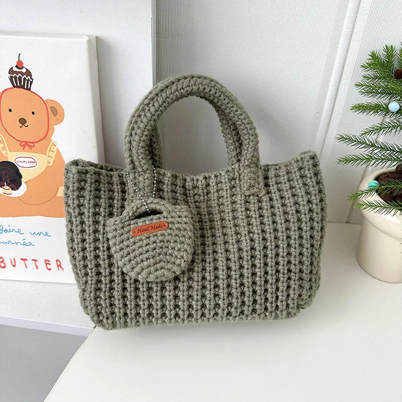 حقيبة منسوجة بلون موحد، حقيبة كروشيه يدوية الصنع، حقيبة يد صوفية لطيفة، مناسبة لفصلي الخريف والشتاء، حقيبة للهاتف المحمول