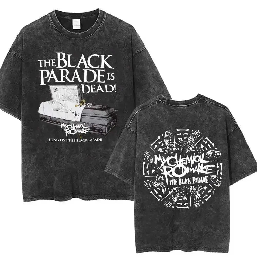 تي شيرت رجالي ونسائي مطبوع عليه موسيقى الروك والبانك والإيمو بأكمام قصيرة وكبير الحجم، عليه غلاف موسيقى فرقة الروك ماي كيميكال رومانس، بطبعة عتيقة مغسولة